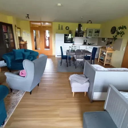アパート Apartement Naehe Muenchen Lengdorf