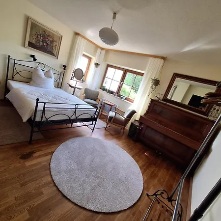 アパート Apartement Naehe Muenchen *