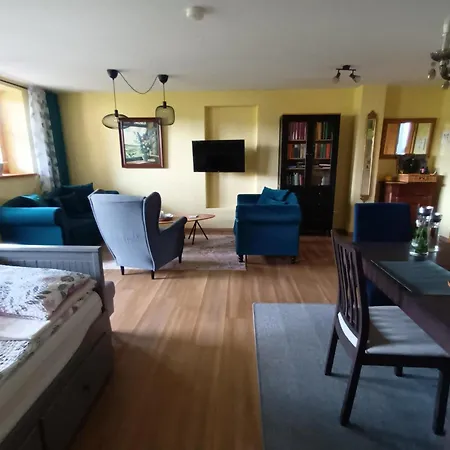 アパート Apartement Naehe Muenchen *